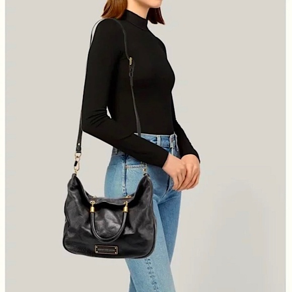 MARC BY MARC JACOBS Pebbled Italian Leather Convertible Crossbody Bag + Wallet - Picture 2 of 16